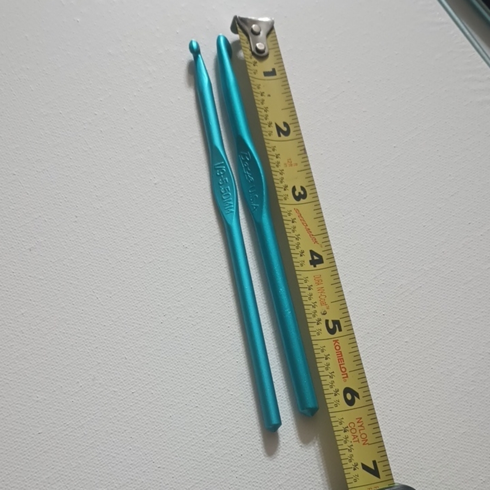 Teal Aluminum Crochet Hooks - Set of 2